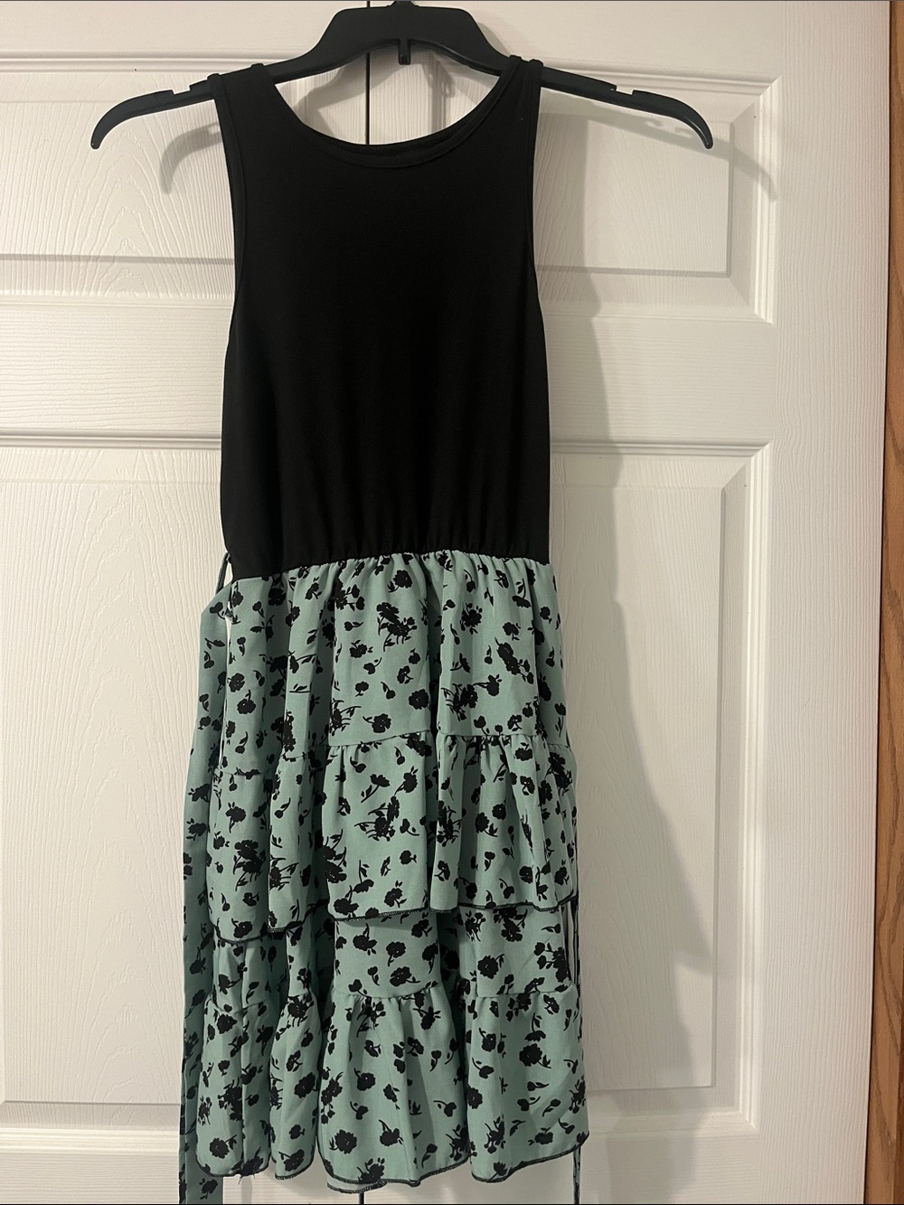 SHEIN Black Tank Top with Mint Green Floral Tiered Skirt Dress